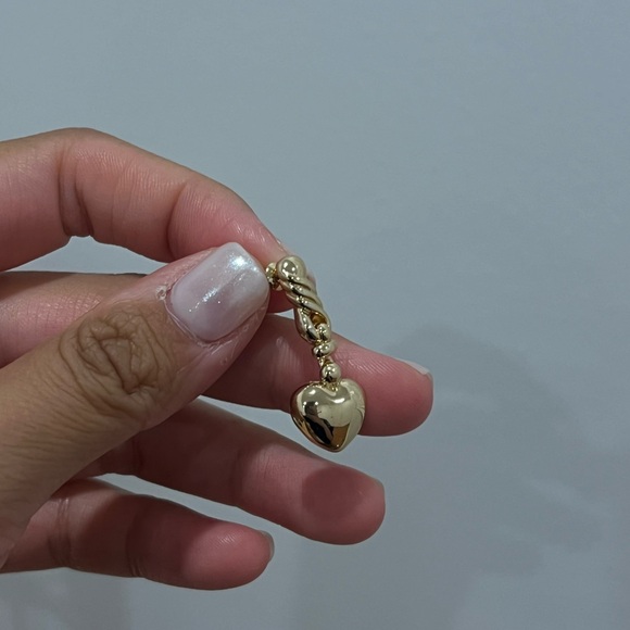 LAZY CIRCLES Heart-shaped Earrings - Picture 4 of 6